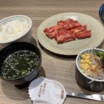 国産牛焼肉くいどん - 