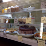 欧風カレー工房チロル - ショーケース