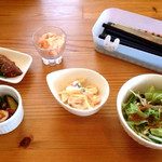 欧風カレー工房チロル - 前菜ちゃん・サラダ