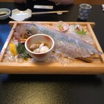 旬菜和食 夢咲屋 - 時価の呼子のイカの活き造り