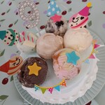 サーティワンアイスクリーム - 料理写真:飾り付けも細かいわ