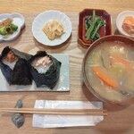 すずめのあと - 料理写真:好きなおにぎり＋豚汁＋おかずと箸休めセット