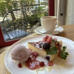 cafe LEON - 