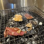 京もつ鍋ホルモン 朱々 - 