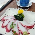 ひげ - たこ刺し