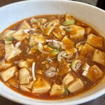 福琳酒家 - 名物『赤』の麻婆豆腐