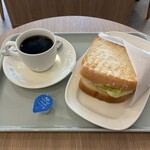 ドトールコーヒーショップ - 料理写真:モーニング・セットB(アボカド&ツナポテト)¥520