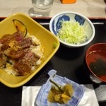 Kumayasuseinikudou - 私は「牛ヒレステーキ丼（980円）」を頂きました。