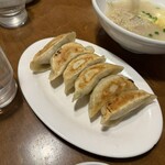 香港麺 新記 - 
