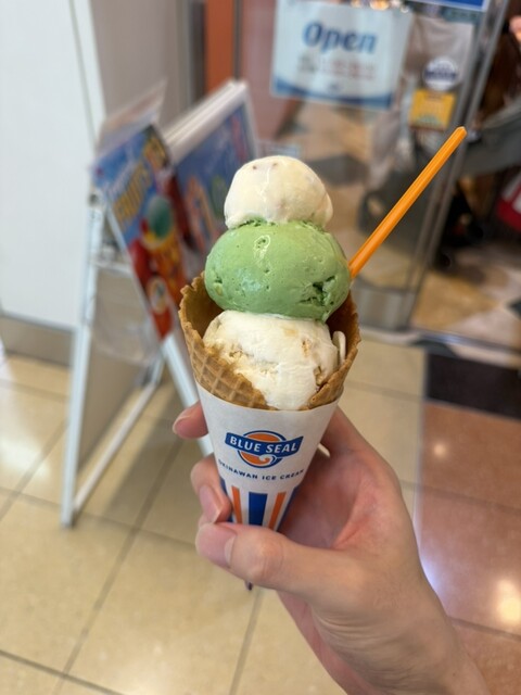 ブルーシール 羽田空港店 - 羽田空港第2ターミナル（東京モノレール