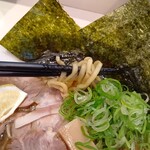 尾道ラーメン 丸ぼし - 