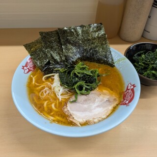 横浜ラーメン 町田家_0