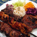 炭火焼ケバブの盛り合わせ　１９００円