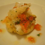 ル・シズィエム・サンス・ドゥ・オエノン レストラン - アナゴのフリット　タケノコとホタテ　レモンビネガーとトマトの香り。