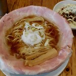 ラーメン大戦争 - 料理写真: