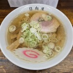 青竹手打ラーメン 日向屋 - 