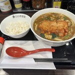 CoCo 이치반야 미나미쿠 니시카니야점 - パリパリチキンカレーうどんセット