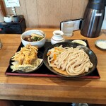 笑乃讃 - 料理写真:肉つけうどん かき揚げ