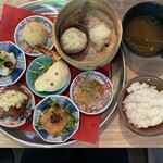 愚問 - 料理写真:小皿御膳　1650円と税