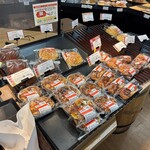パン工場 - 店舗内観