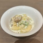 RACINES Boulangerie & Bistro - 