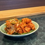 但馬牛焼肉 べこ - キムチ盛合せ