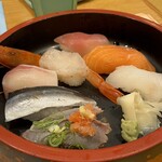 ジャンボ釣船 つり吉 - 