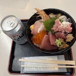松島さかな市場 - 海鮮ちらし丼