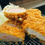 肉屋食堂 たけうち - 料理写真: