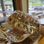 道の駅 吉野ヶ里 さざんか千坊館 - 料理写真:コレ買いました( ´∀`)σ