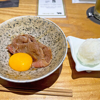 肉寿司 肉和食 KINTAN - 「肩ロースのすき焼き」