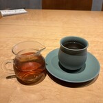 Wolf Mouth Japanese tea room - 