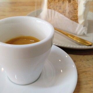 MILLS COFFEE_0