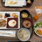 グランヴィリオホテル - 料理写真:朝ごはんバイキング