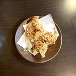居酒屋 一休 - 唐揚げ50円×3で150円　注文は３つから