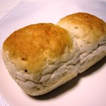 スゥ シエル - 十六穀米ミニブレッド　200円