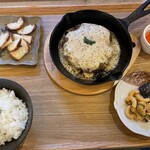 和牛近江牛ランチ 月とハンバーグ - 