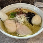 美志満 - 鶏出汁味玉らぁ麺（塩・1050円） 大盛り（+150円）