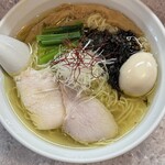 美志満 - 鶏出汁味玉らぁ麺（塩・1050円） 大盛り（+150円）