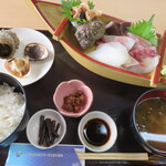 海の駅 黒潮 - 料理写真:本日の刺身定食