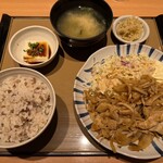 やよい軒 - 料理写真: