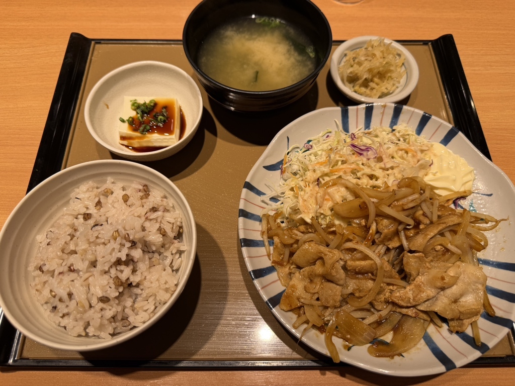 やよい 軒 高松 東 バイパス 店