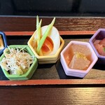 博多もつ鍋 やま中 - 