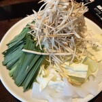 博多もつ鍋 やま中 - 