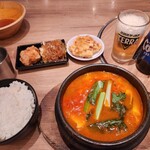 ユッケ 焼肉 生サムギョプサル 手打ち冷麺 ハヌリ - 