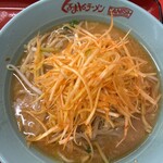 くるまやラーメン - 料理写真: