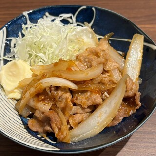 季節のおばんざいや家庭料理でホッと一息、寛ぎのひとときを