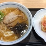 ウエスト - 料理写真:ニュー博多うどん細麺スペシャル