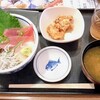 築地食堂 源ちゃん - 海鮮丼と唐揚げのセット