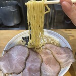 背脂煮干中華そば 和市 - 